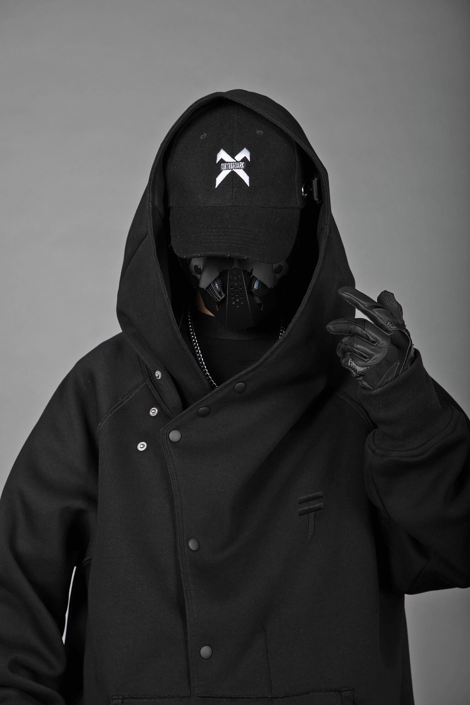 HiH38 Black Layered Hoodie