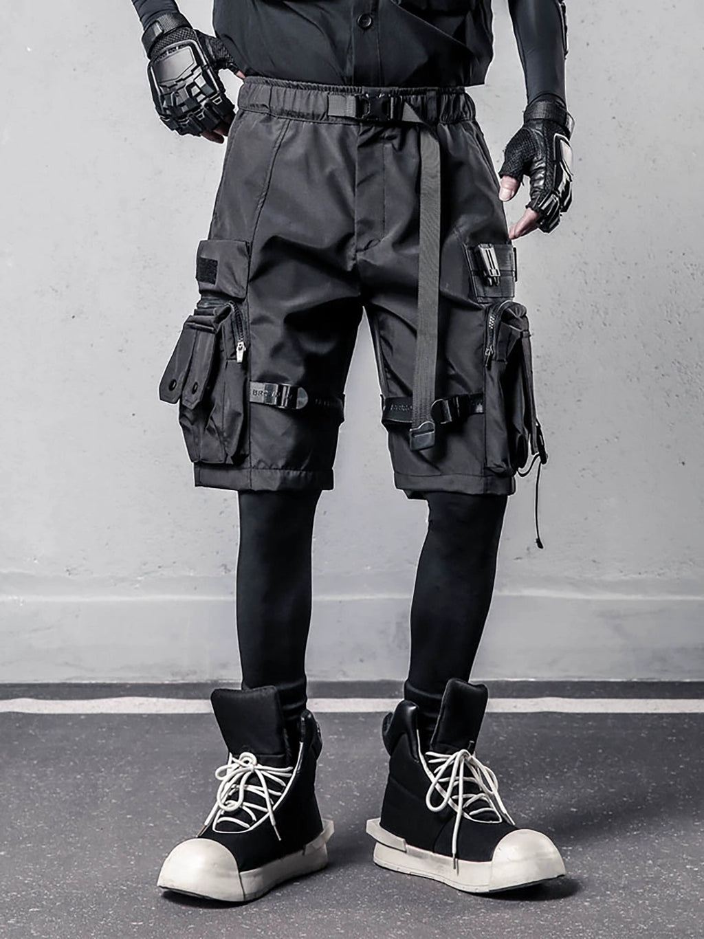 IBS509 Paratrooper Cargo Shorts